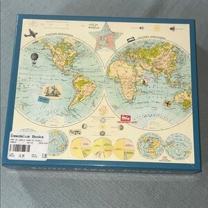 World Map Puzzle by - Multicolor